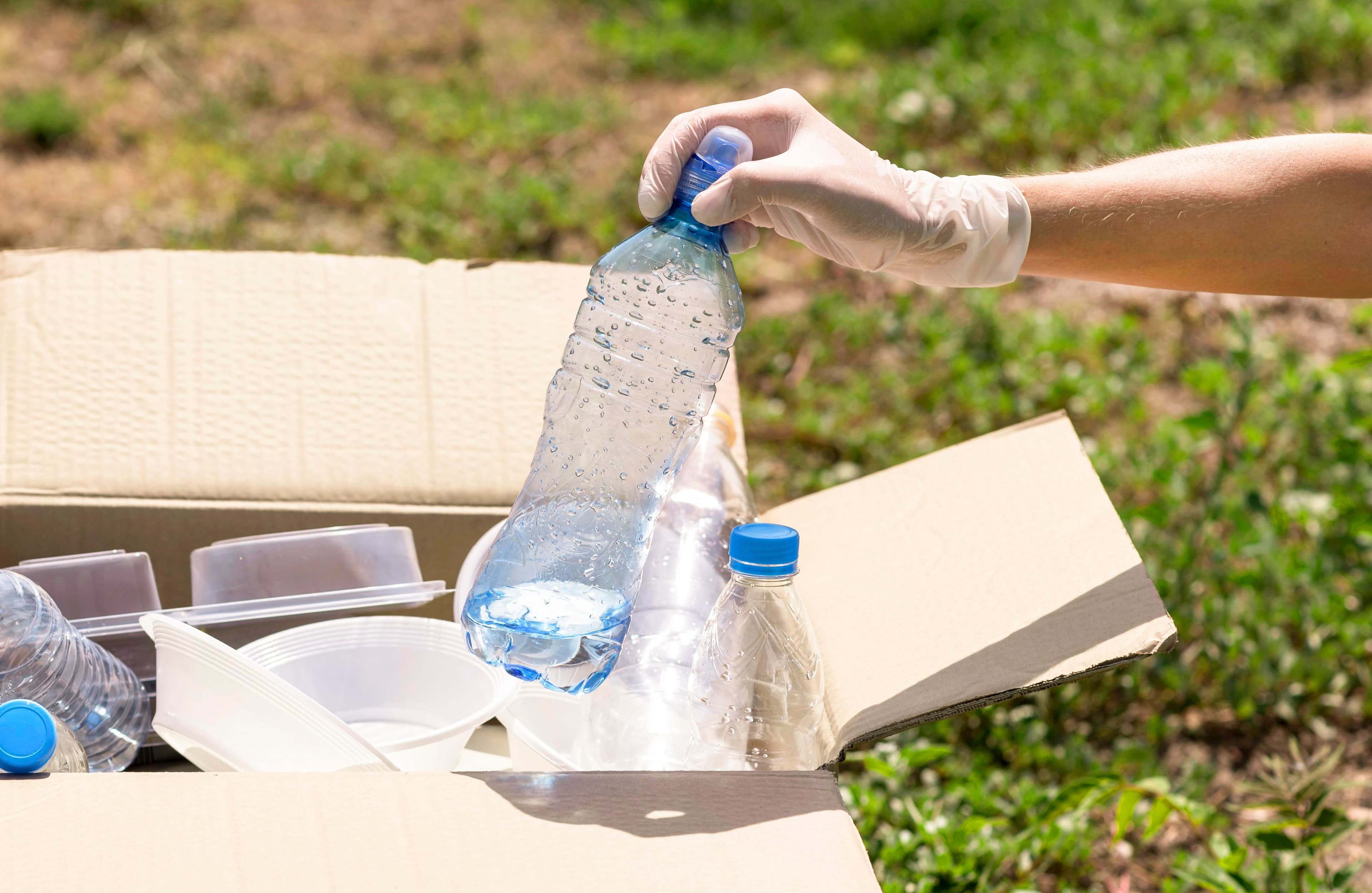 photologuephotos2023-08botellas-plastico-reciclaje-individual-primer-planojpg photologuephotos2023-08botellas-plastico-reciclaje-individual-primer-planojpg