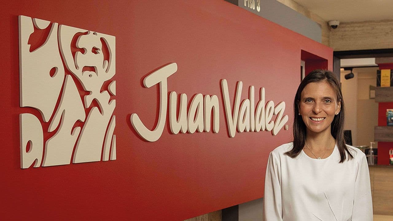 photologuephotos2024-08camila_escobar_presidente_de_procafecoljpg