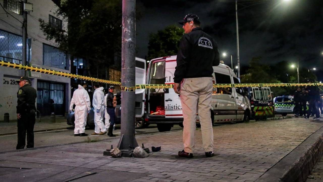 photologuephotos2024-11seis_muertos_y_mas_de_5000_incidentes_marcaron_la_noche_de_halloween_en_bogotajpg photologuephotos2024-11seis_muertos_y_mas_de_5000_incidentes_marcaron_la_noche_de_halloween_en_bogotajpg
