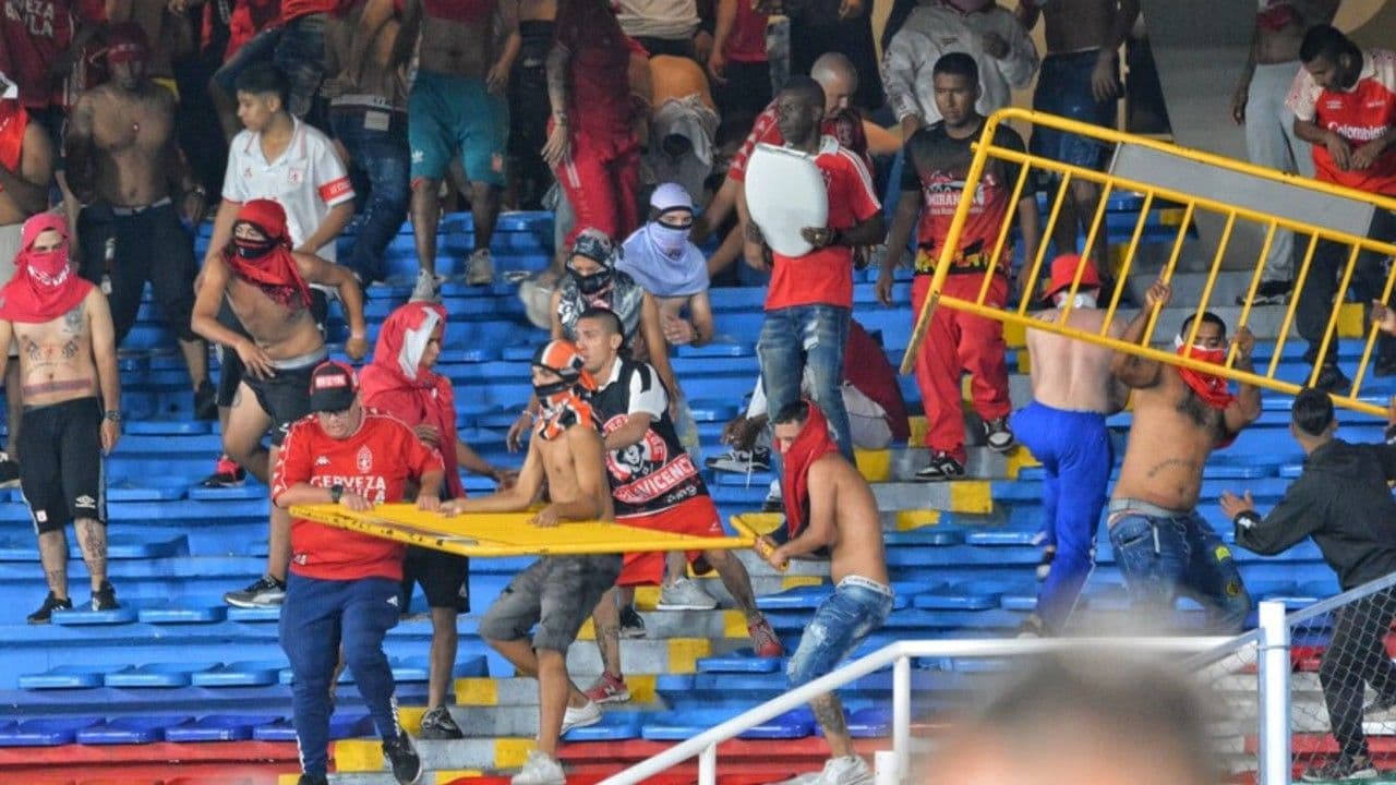 photologuephotos2024-12disturbios_final_copa_betplayjpg