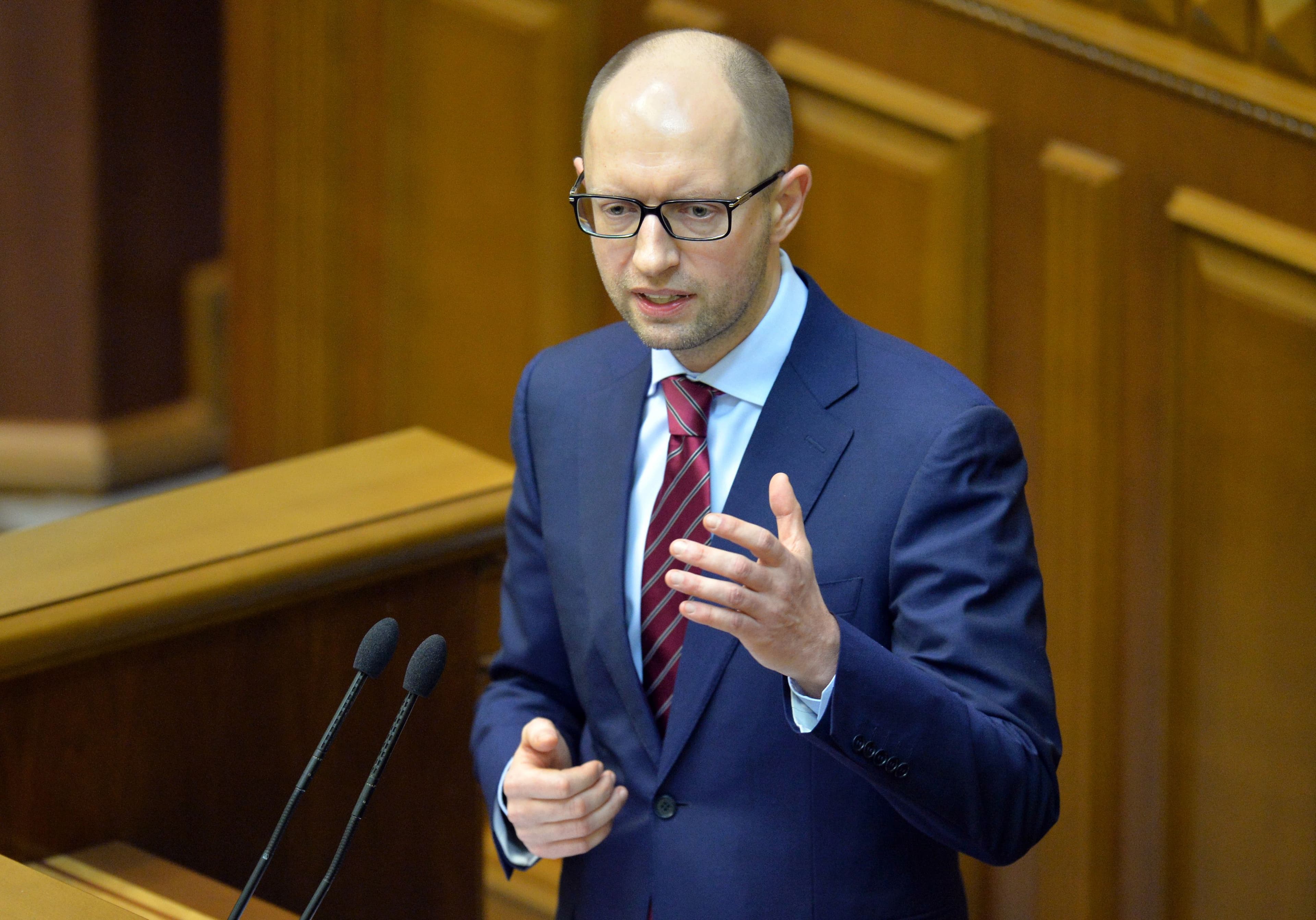photologuephotos2025-05arseni-yatseniuk-durante-una-intervencionjpeg