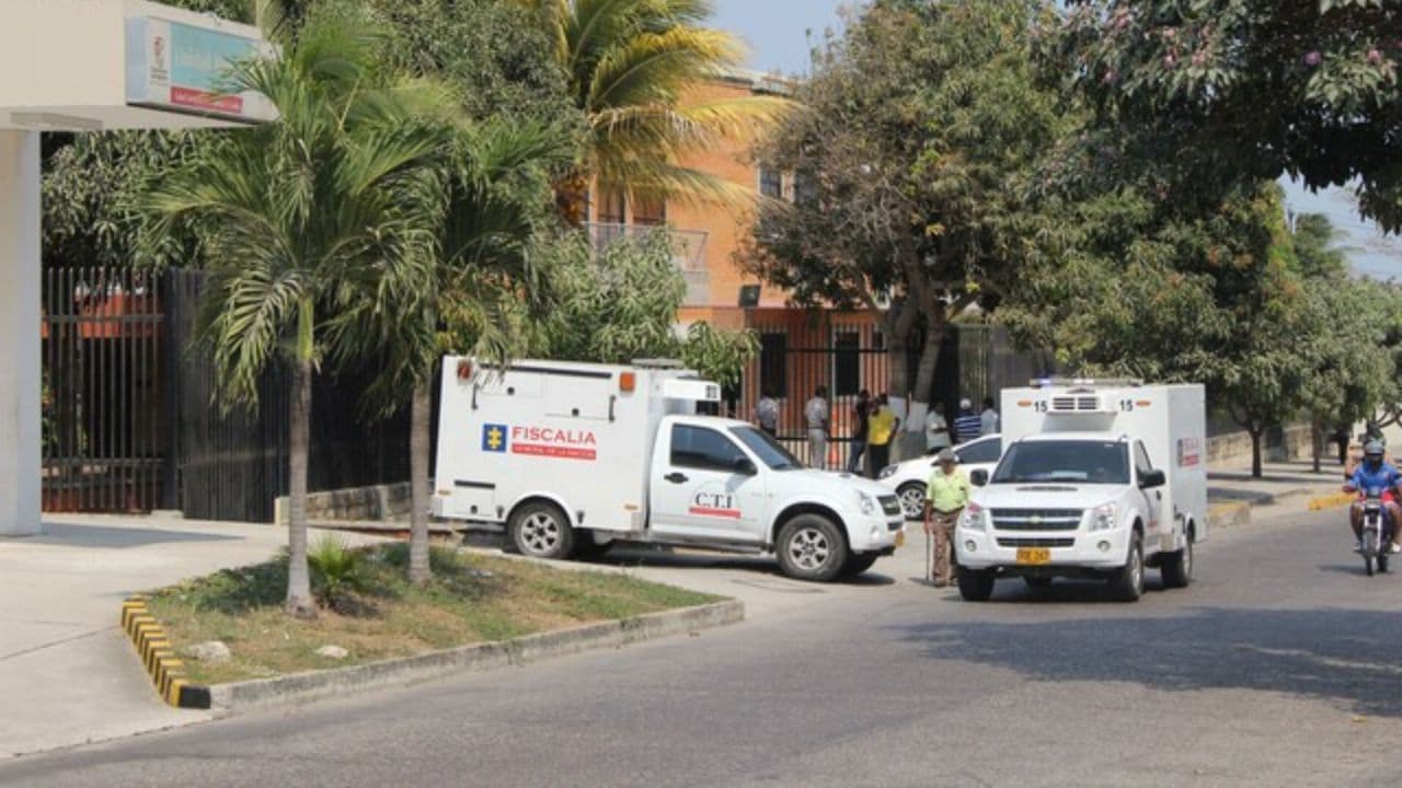 photologuephotos2025-04autoridades_identificaron_dos_casas_de_pique_en_dosquebradas_y_pereira_hallaron_machetes_plastico_y_acidosjpg