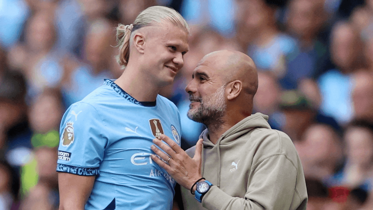photologuephotos2025-08halland_junto_a_guardiola_en_el_manchester_citypng