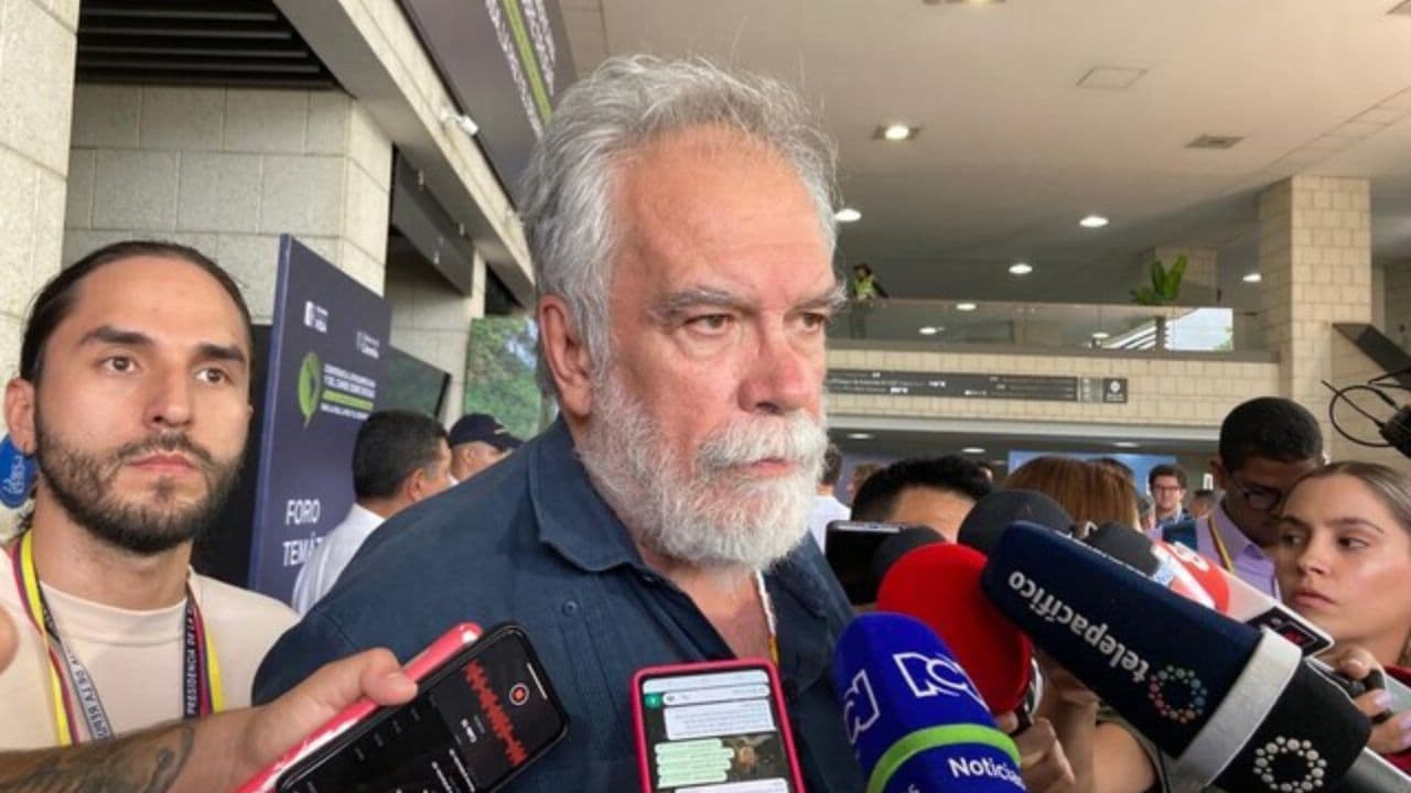photologuephotos2025-08en_video_funcionario_de_la_sae_insulto_a_un_representante_del_ministerio_de_educacion_en_calijpg photologuephotos2025-08en_video_funcionario_de_la_sae_insulto_a_un_representante_del_ministerio_de_educacion_en_calijpg