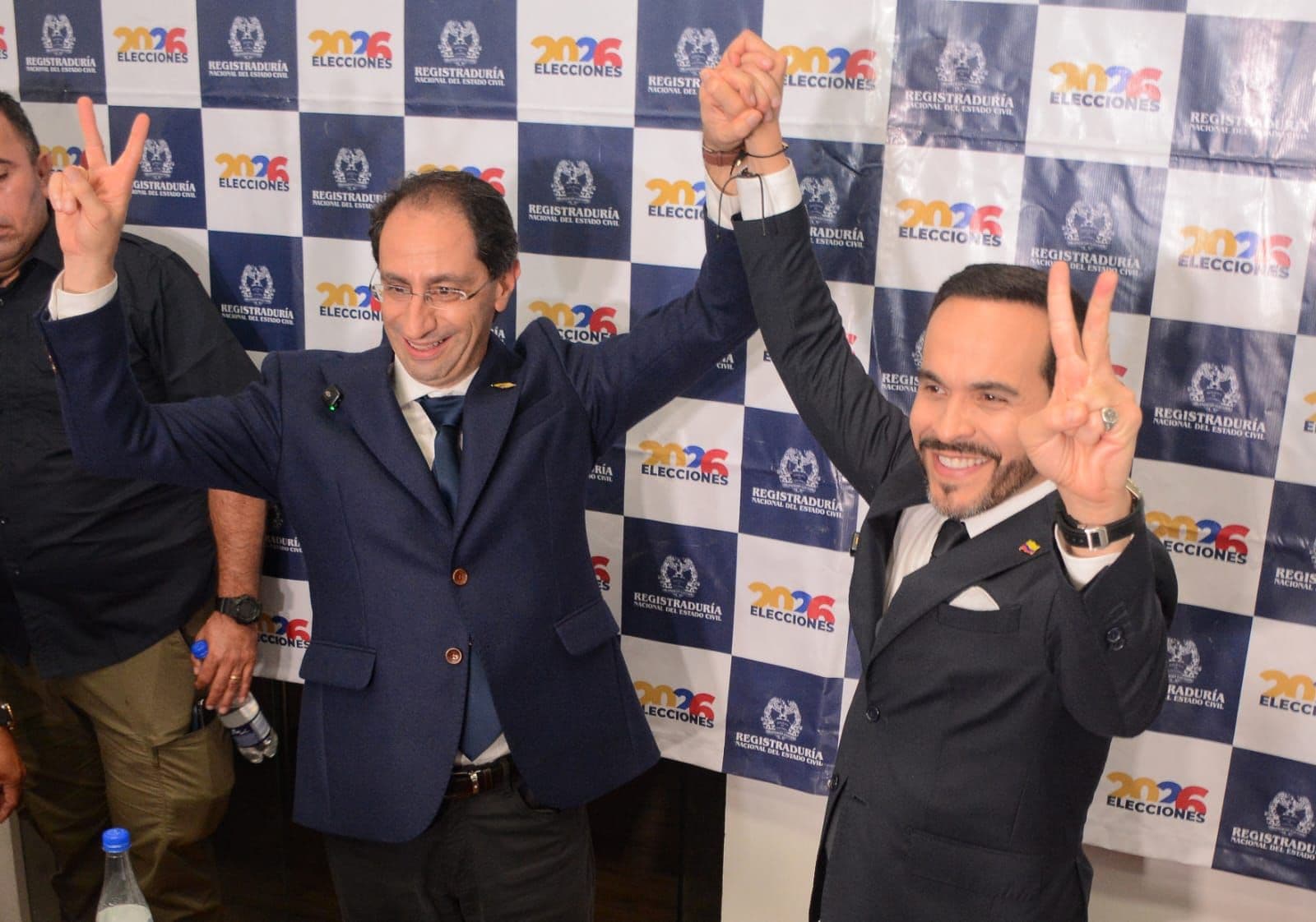 El partido Colombia Justa Libres anunció su respaldo a Abelardo de la Espriella