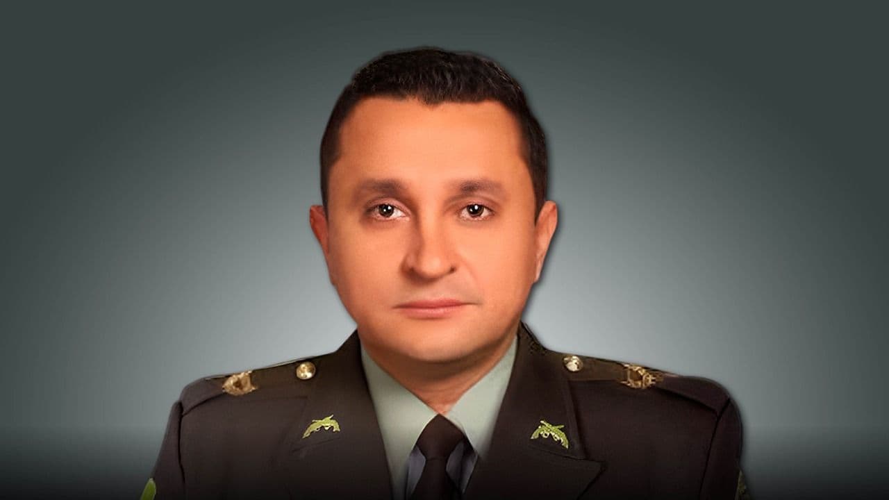 photologuephotos2025-05coronel_oscar_davilajpeg photologuephotos2025-05coronel_oscar_davilajpeg