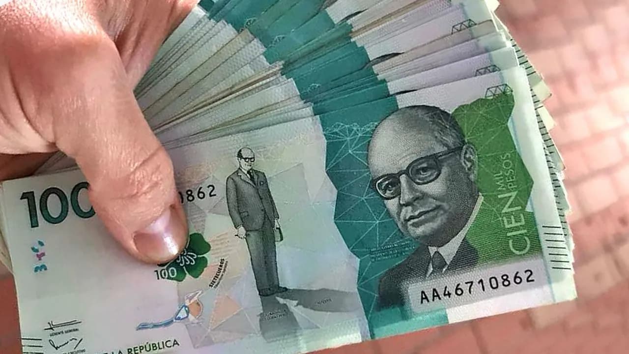 photologuephotos2025-06billetes_freepikjpeg photologuephotos2025-06billetes_freepikjpeg