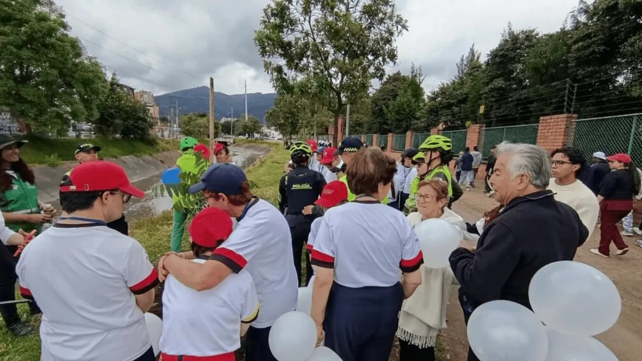 "Historias del verde urbano: Plantación en memoria de Valeria Afanador: un homenaje verde a un ángel" "Historias del verde urbano: Plantación en memoria de Valeria Afanador: un homenaje verde a un ángel"