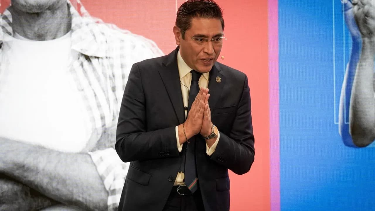 Presidente del CNE. Presidente del CNE.