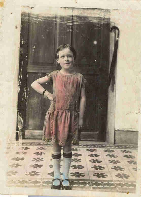 maruja_nina.jpg