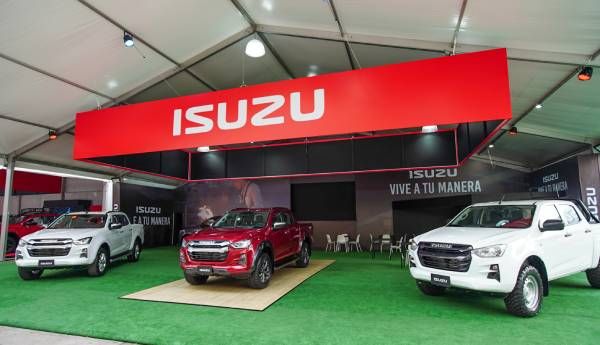isuzu_2.jpg