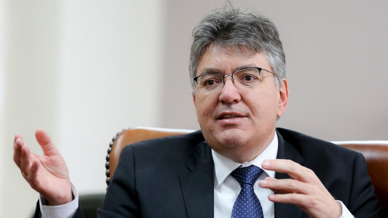 mauricio_cardenas.jpg