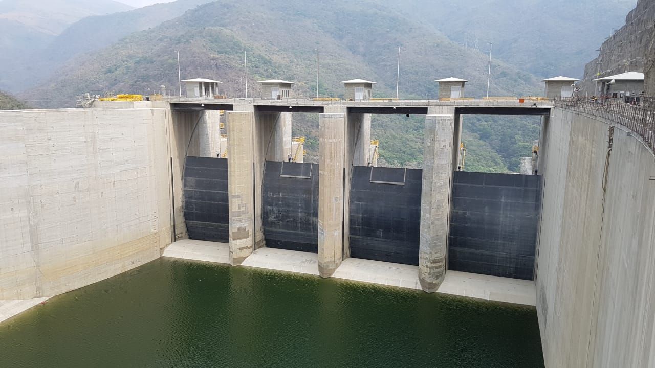embalse_vertedero.jpeg