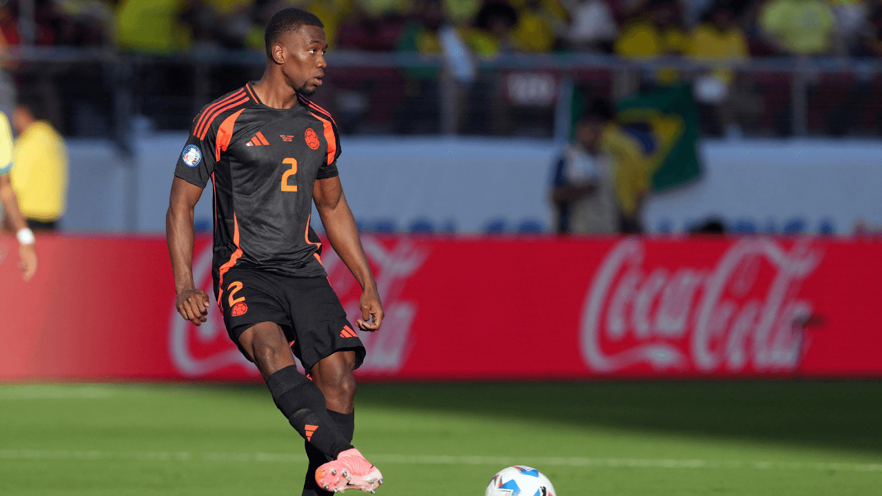 carlos_cuesta_futbolista_de_la_seleccion_colombia.png