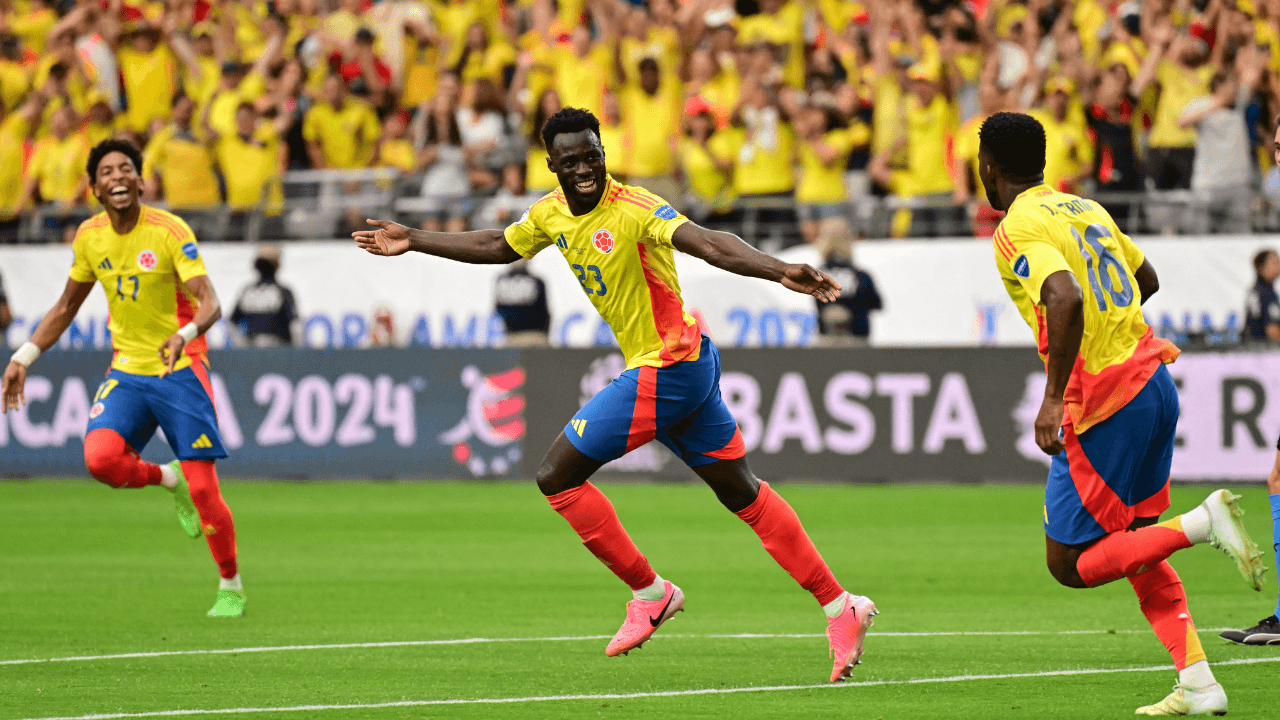 photologuephotos2024-07davinson_sanchez_celebra_la_anotacionpng