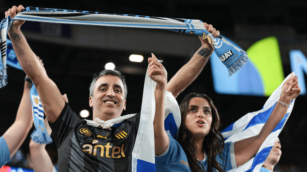 seguidores_de_penarol_y_la_seleccion_de_uruguay.png