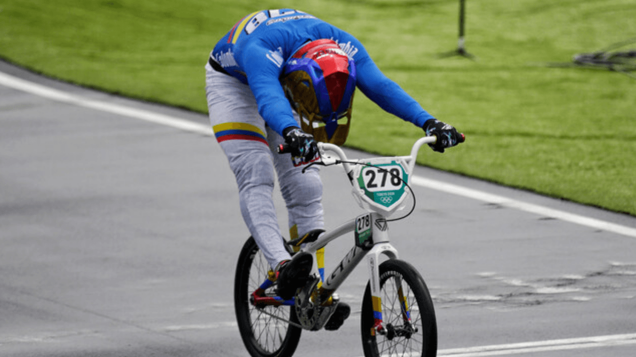 carlos_ramirez_gano_por_foto_finish.png