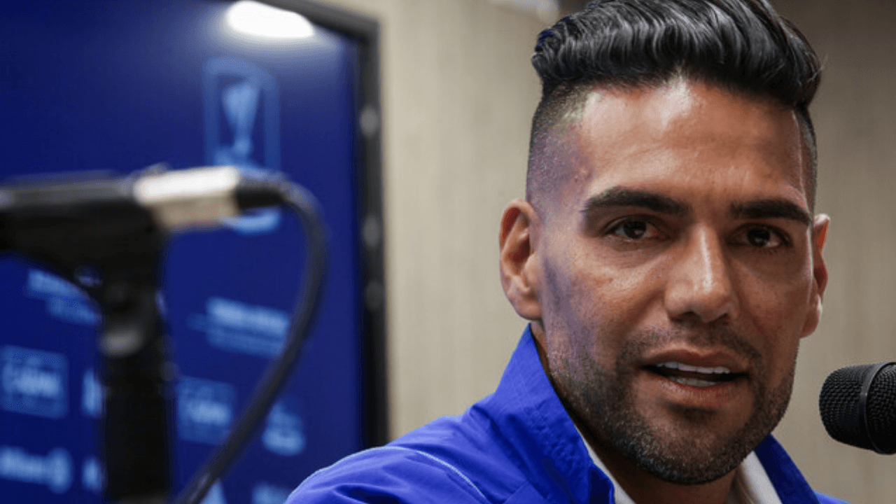 falcao_en_conferencia_de_prensda.png
