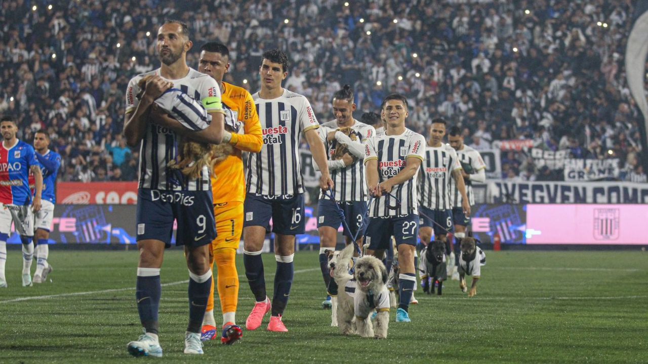 actos_protocolarios_alianza_lima.jpg
