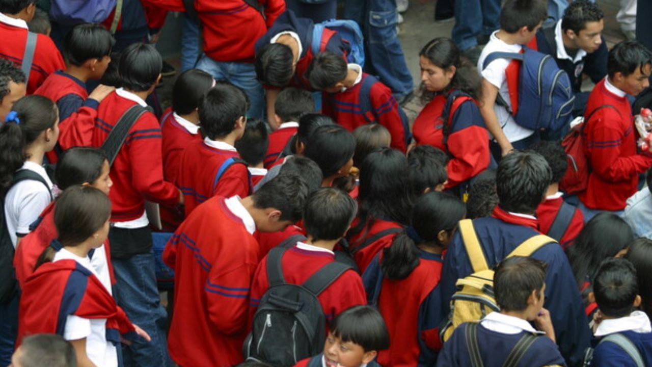 escuela_publica_de_bogota.jpg