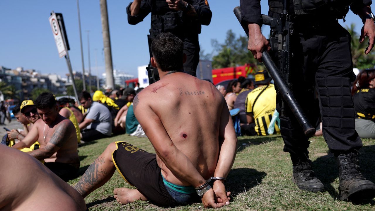 hinchas_de_penarol_capturados_en_brasil.jpg