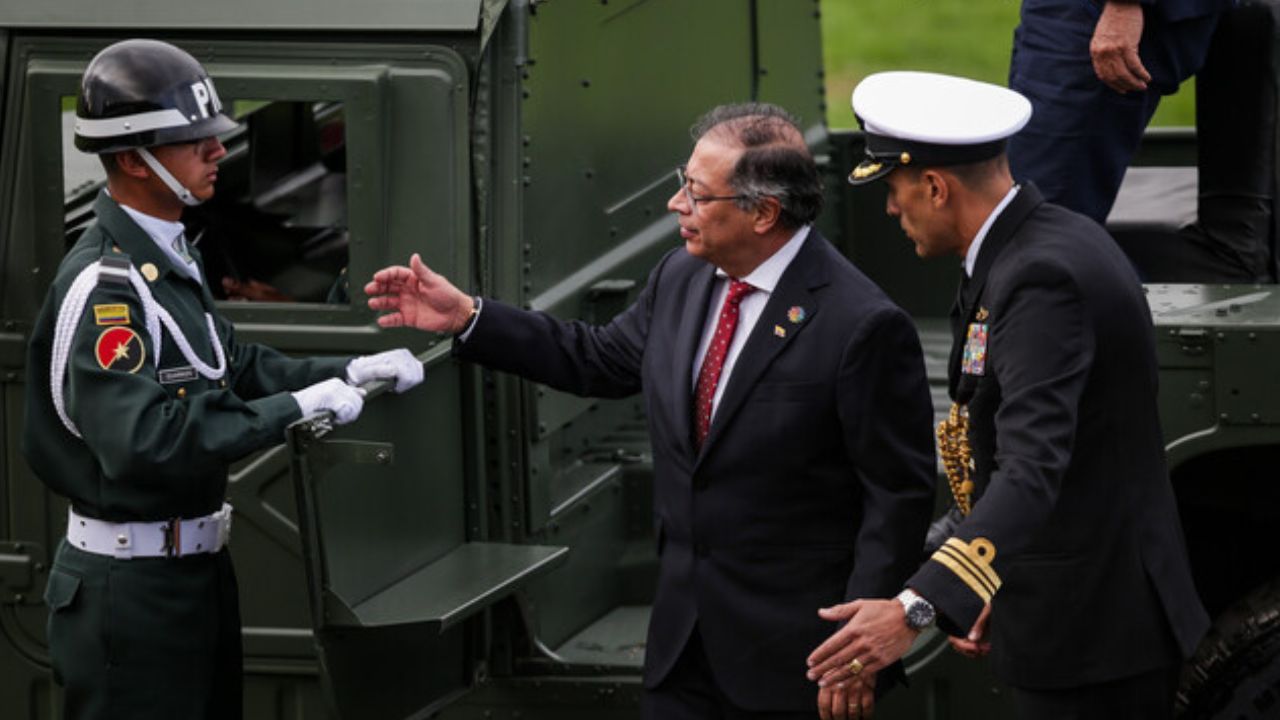 presidente_gustavo_petro_entrega_condecoraciones_0.jpg