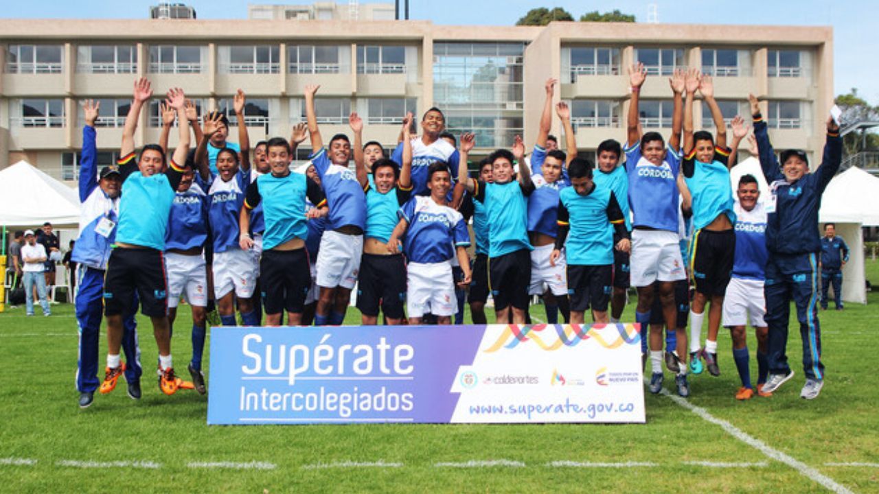 campeones_de_los_juegos_intercolegiados.jpg