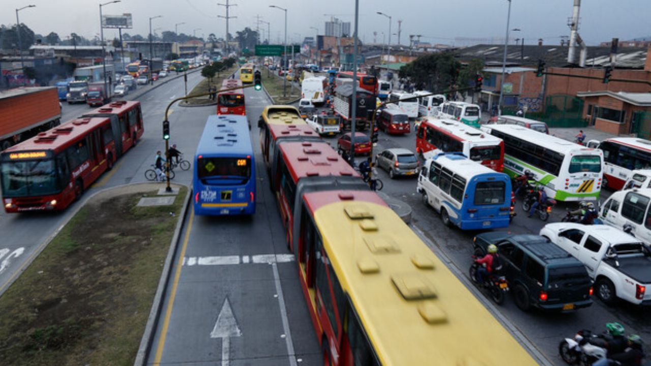 transmilenio_troncal.jpg