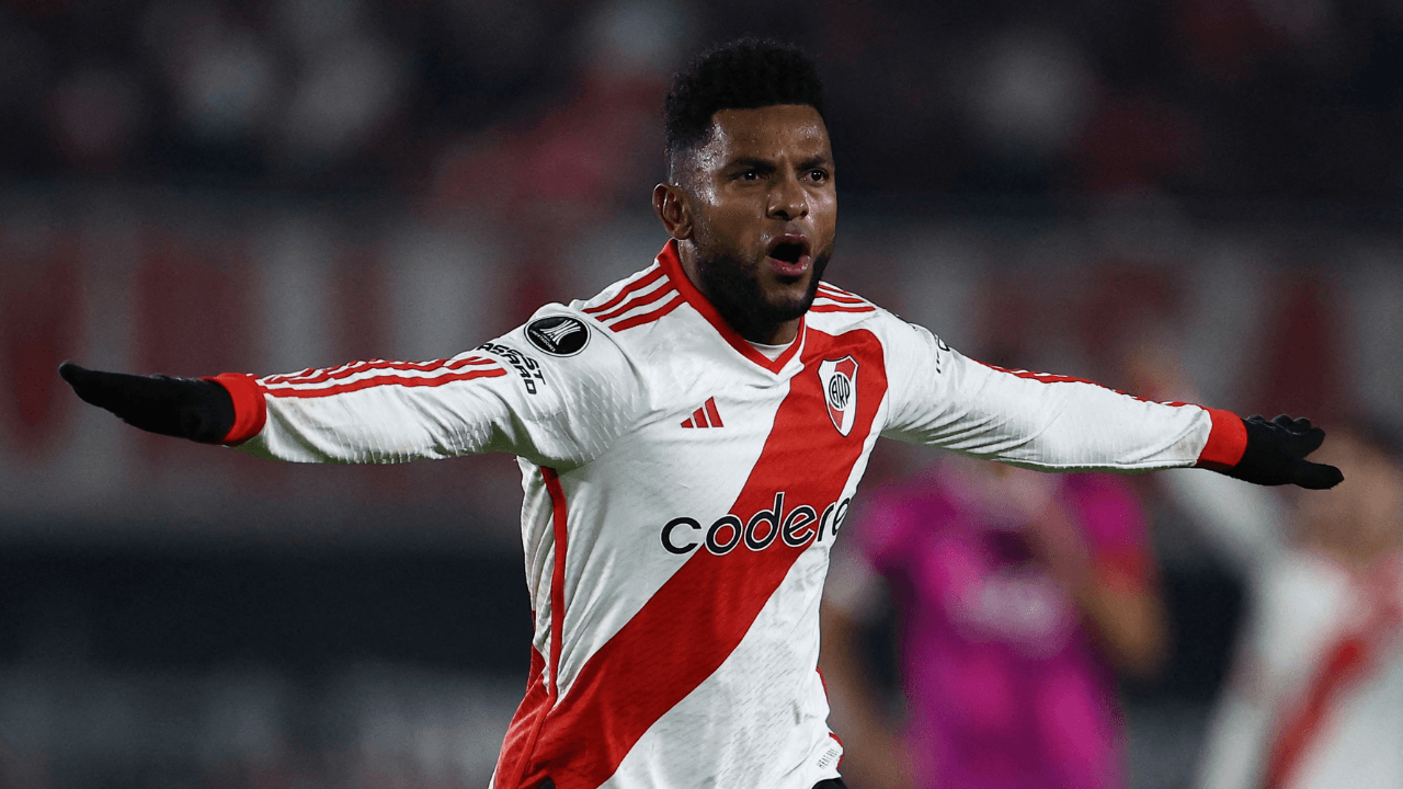miguel_borja_celebra_con_river.png