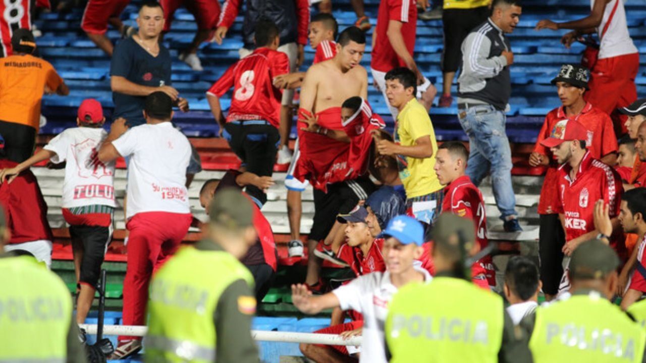 hinchas_de_america_de_cali_involucrados_en_disturbios_1.jpg