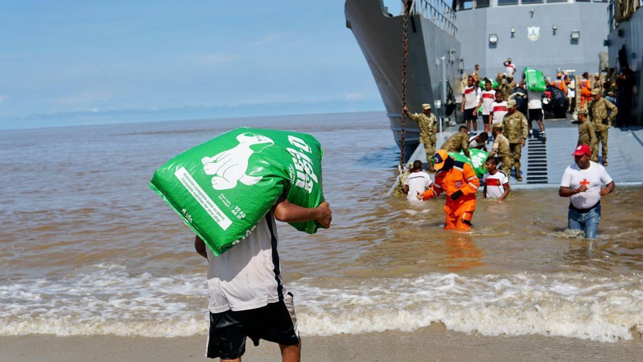 ayudas_damnificados_en_la_guajira.jpg
