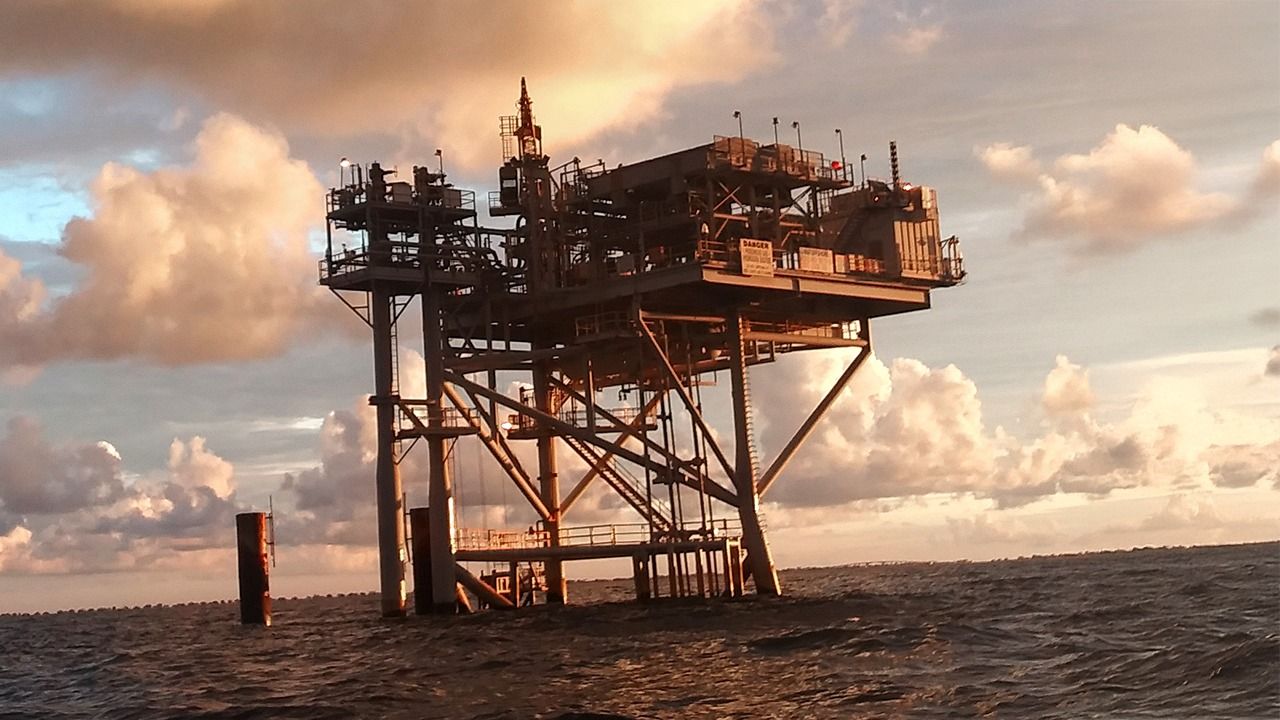 pozo_petrolero_imagen_de_referencia.jpg