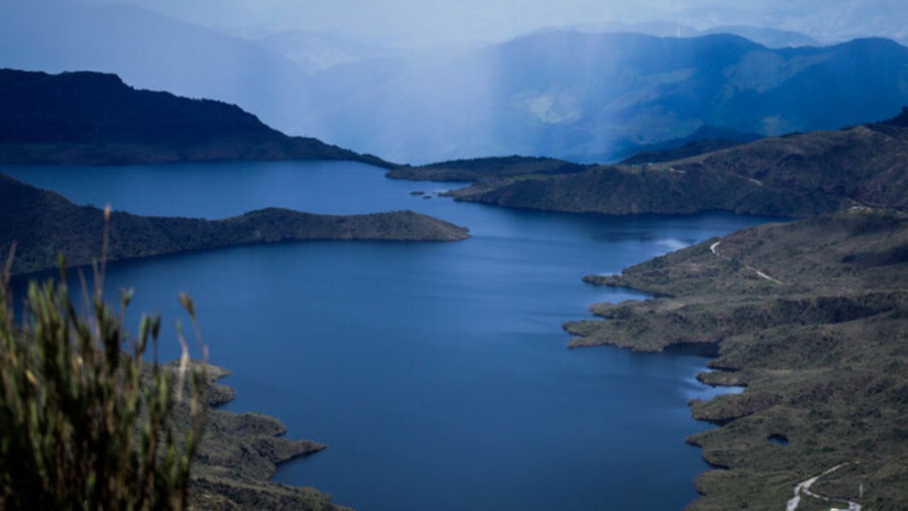 embalses_que_surten_de_agua_en_bogota_0.jpg