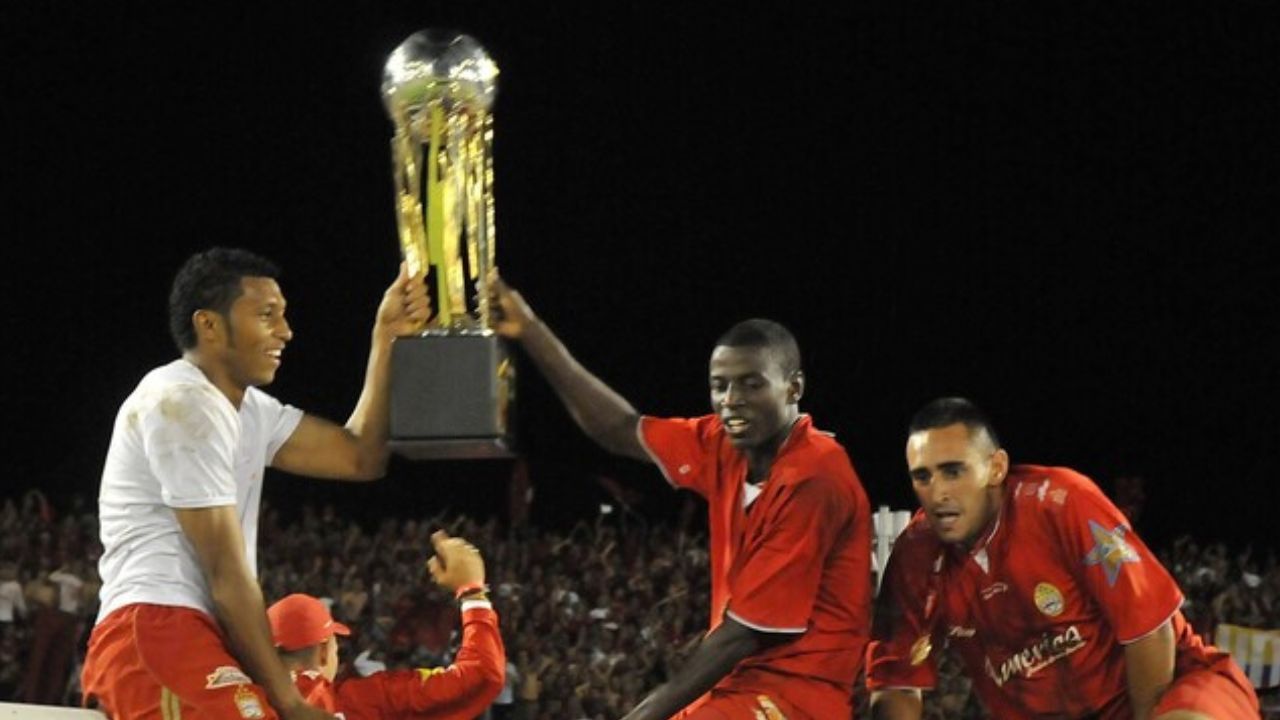 primer_titulo_de_adrian_ramos_con_america.jpg