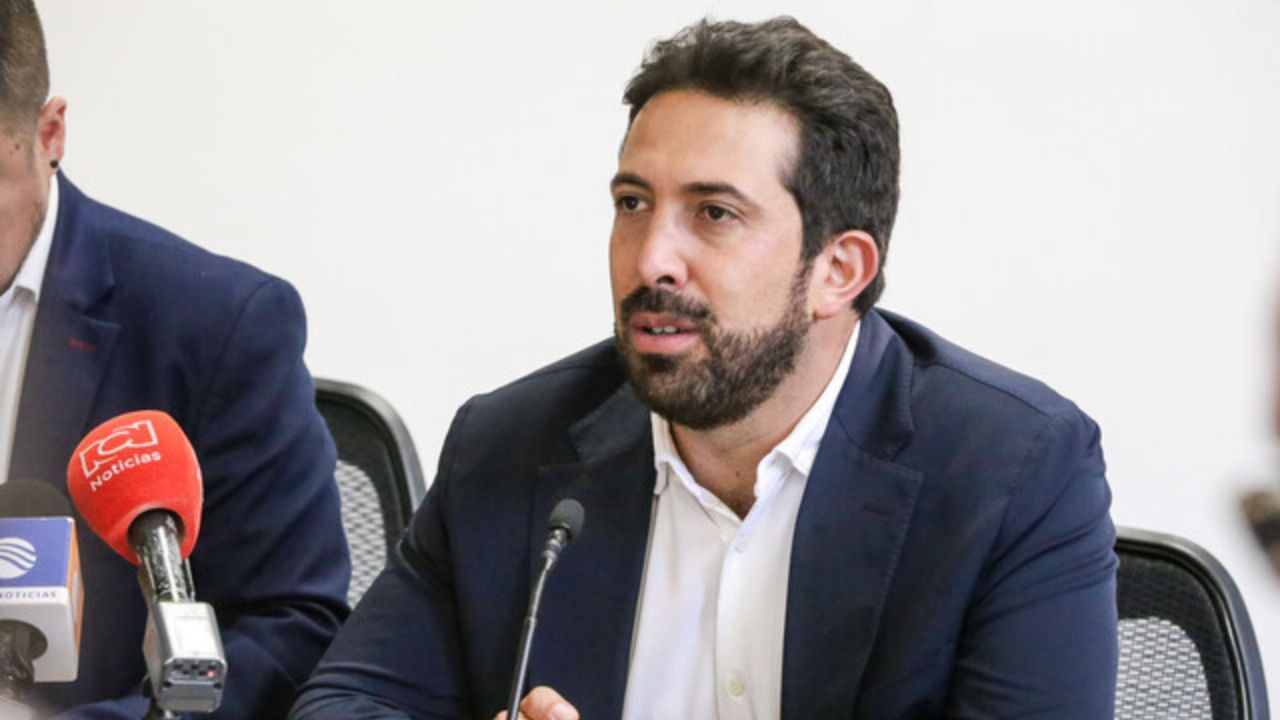 ministro_de_hacienda_0.jpg