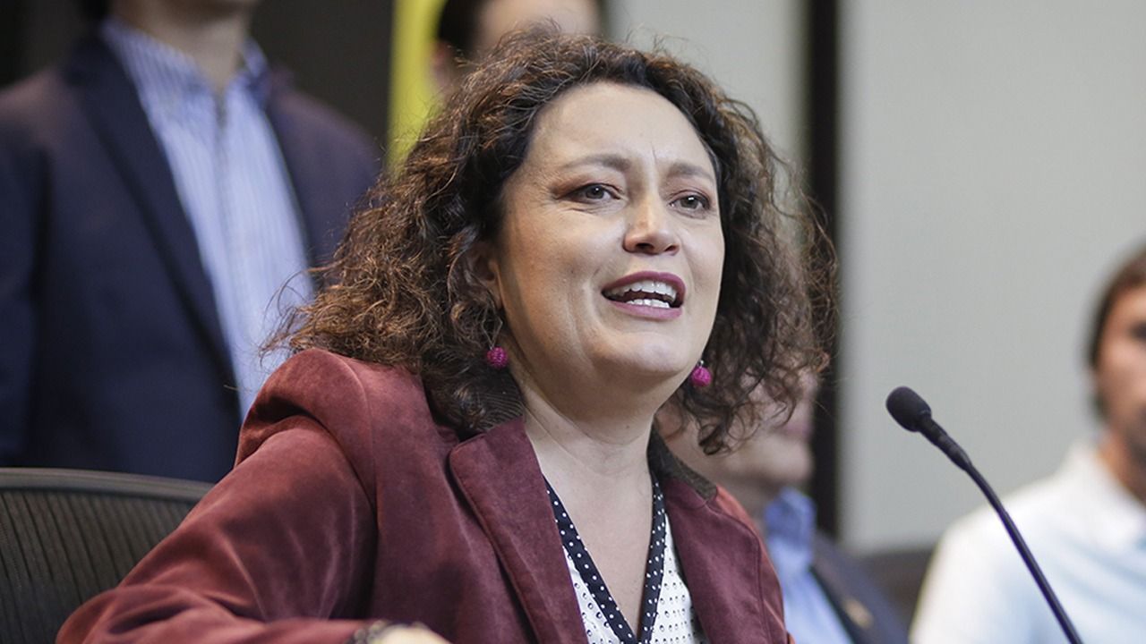 angelica_lozano_portada.jpeg
