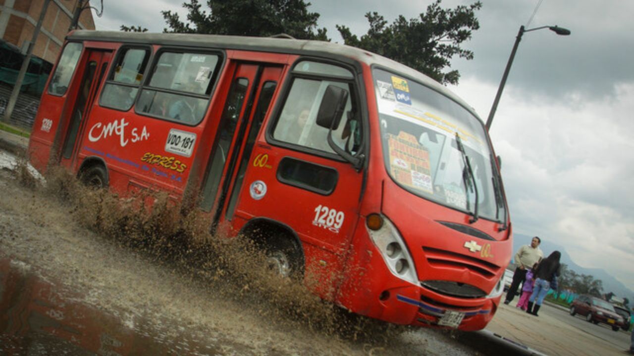 distrito_reporto_53_emergencias_por_lluvias_en_bogota_seguiran_las_precipitaciones_en_la_ciudad.jpg