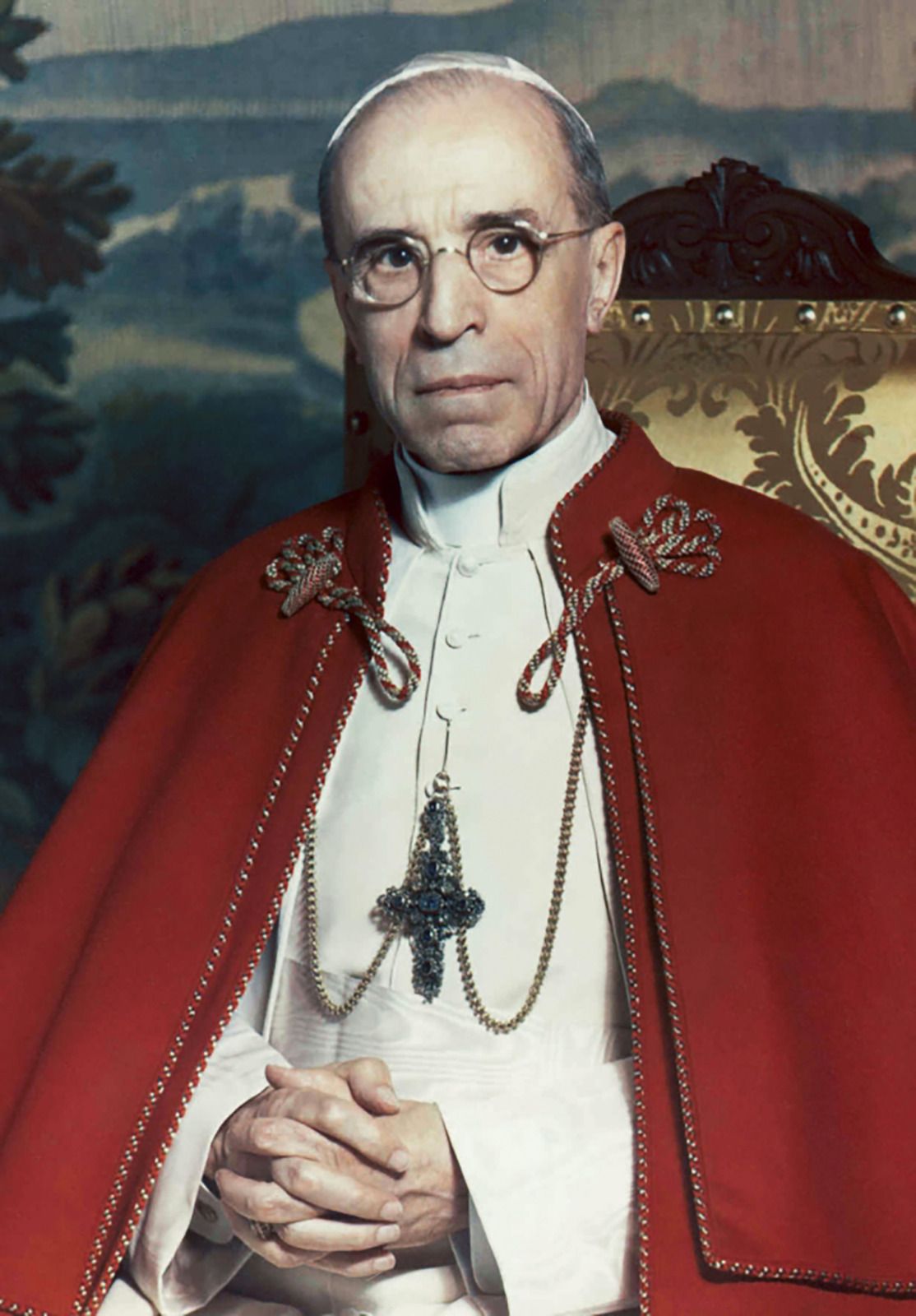 pio_xii_credito_michael_pitcairn_retocada.jpeg