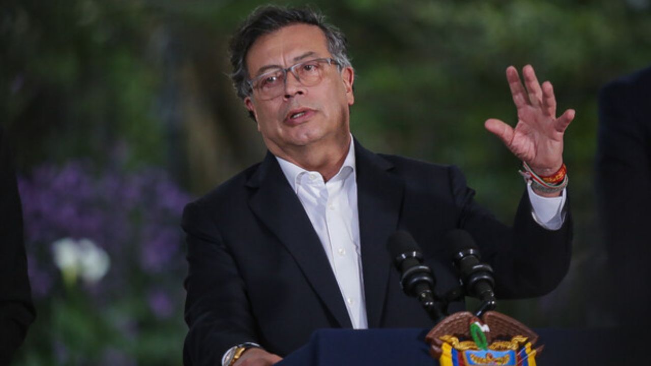 petro_pedira_a_la_cpi_juzgar_a_grupos_armados_por_asesinato_y_reclutamiento_de_menores_0.jpg