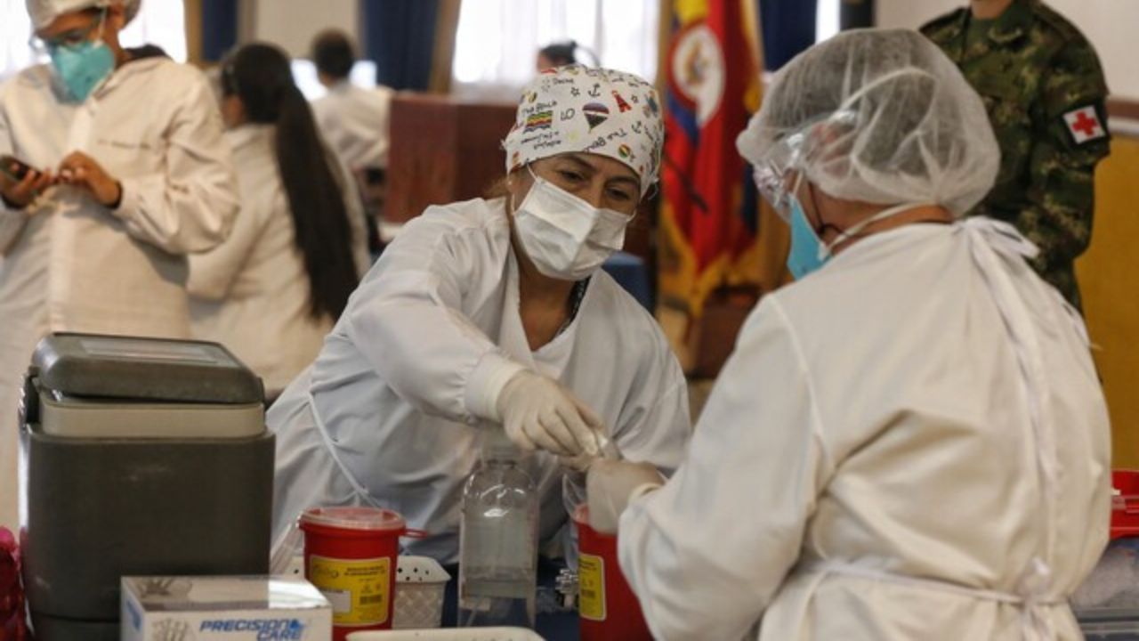 vacunacion_en_bogota.jpg
