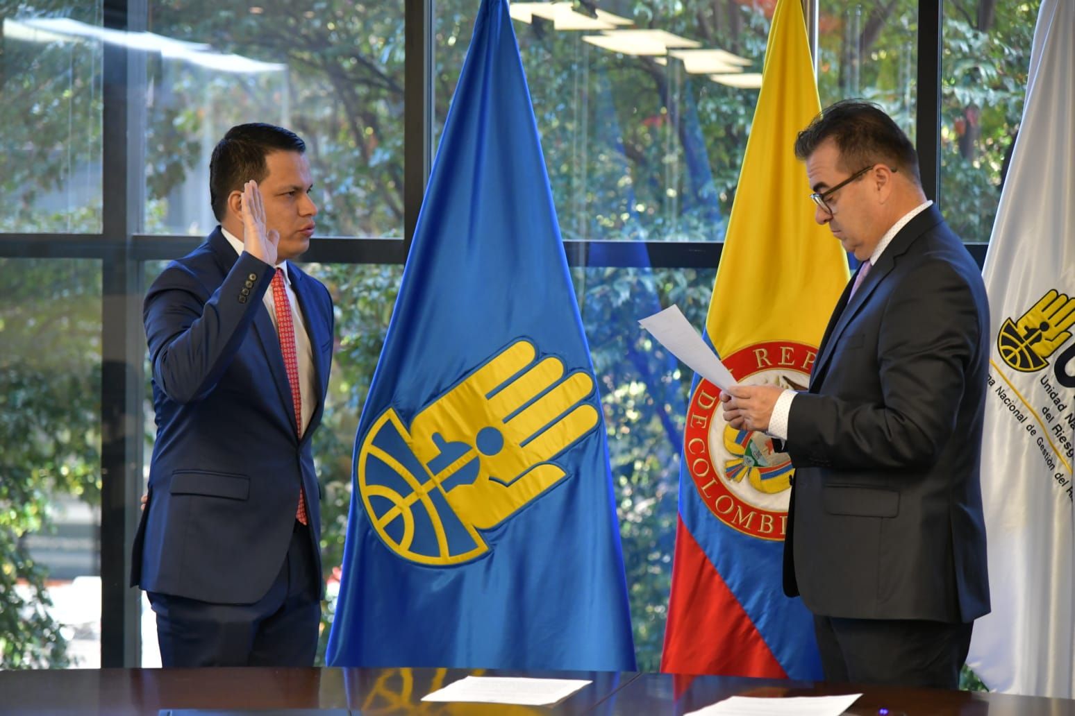 posesion-sneyder-pinilla.jpeg