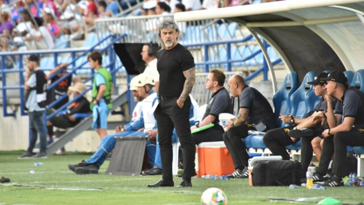leonel_alvarez_entrenador_bucaramanga.jpg