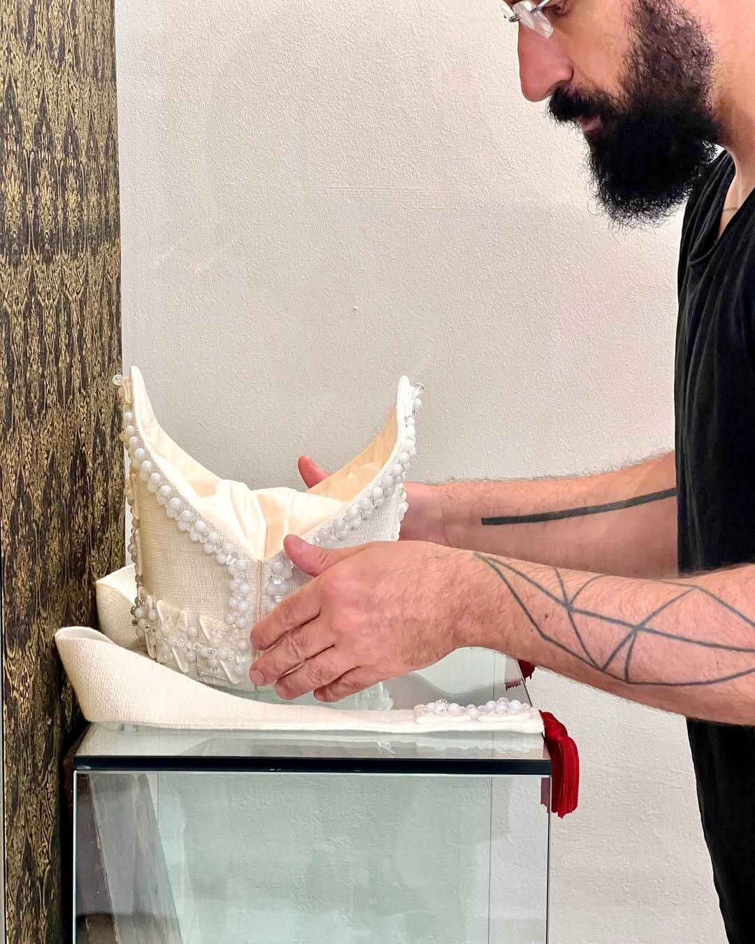_mentre_proclami_la_pace_con_le_tue_labbra_fai_attenzione_ad_averla_ancora_piu_pienamente_nel_tuo_cuore.info_atelierlavs.comwww.atelierlavs.com.jpg