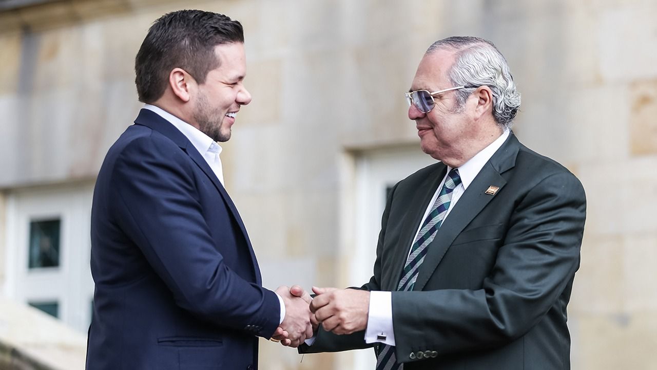 ivan_name_y_andres_calle_exdirectivos_del_congreso_en_2023.jpeg