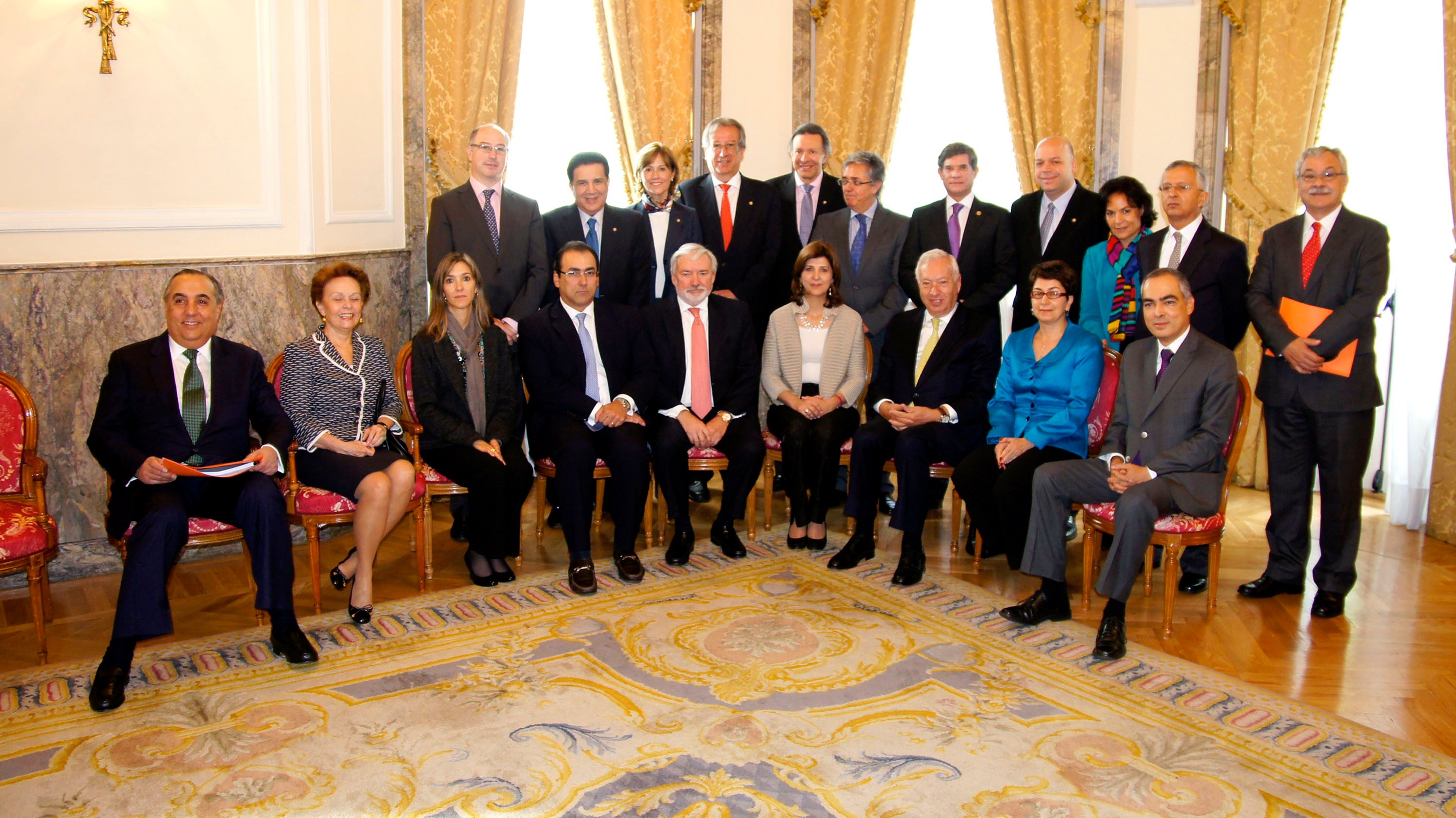 concluyo-reunion-embajadores-europa.jpg