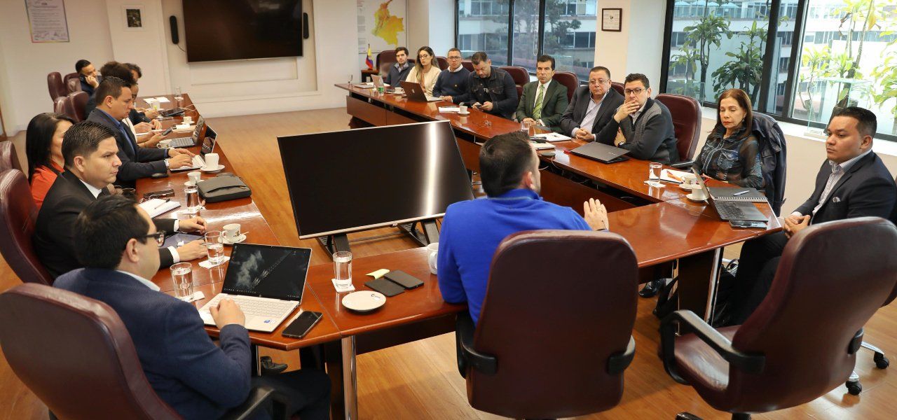 ministro_de_minas_y_energia_pidio_que_se_comple.original.jpg