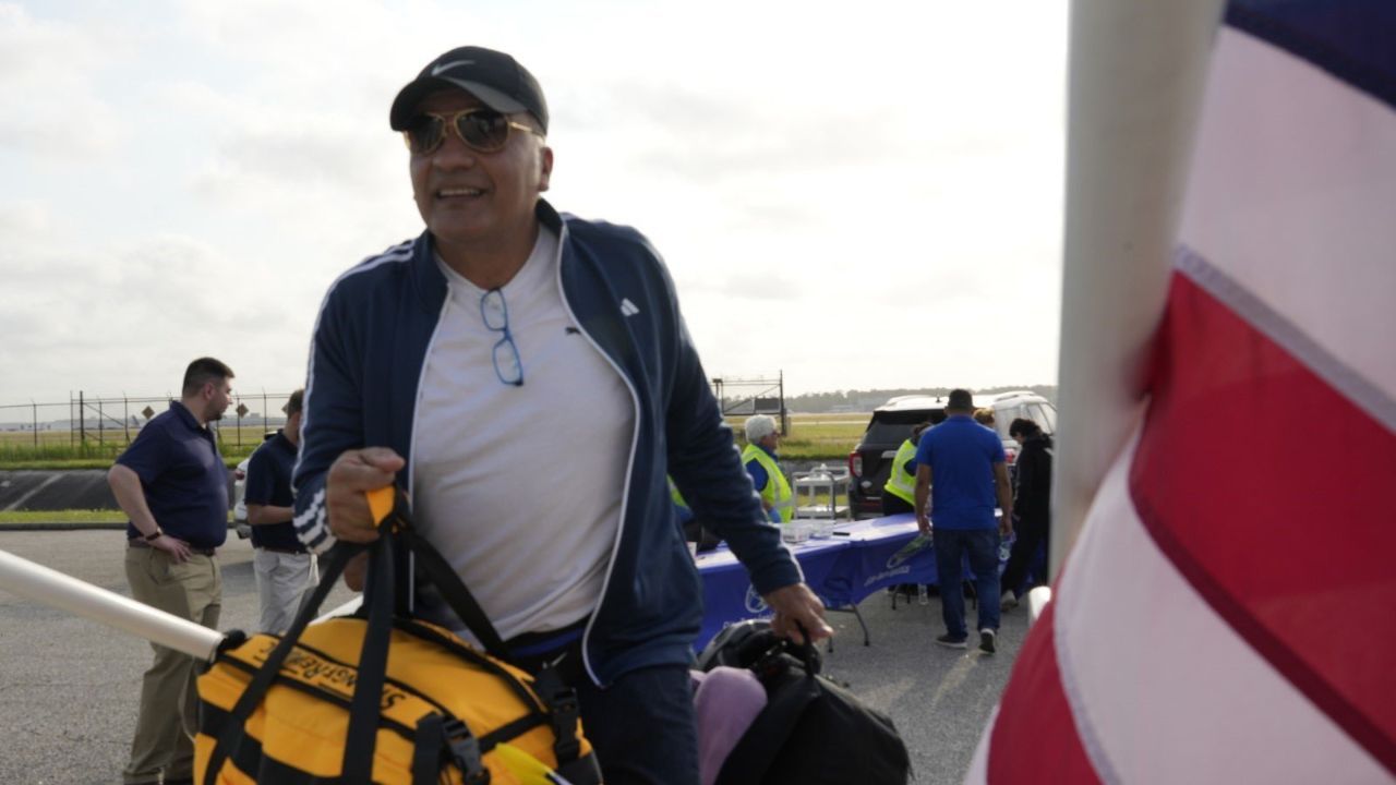 colombianos_autodeportados.jpg