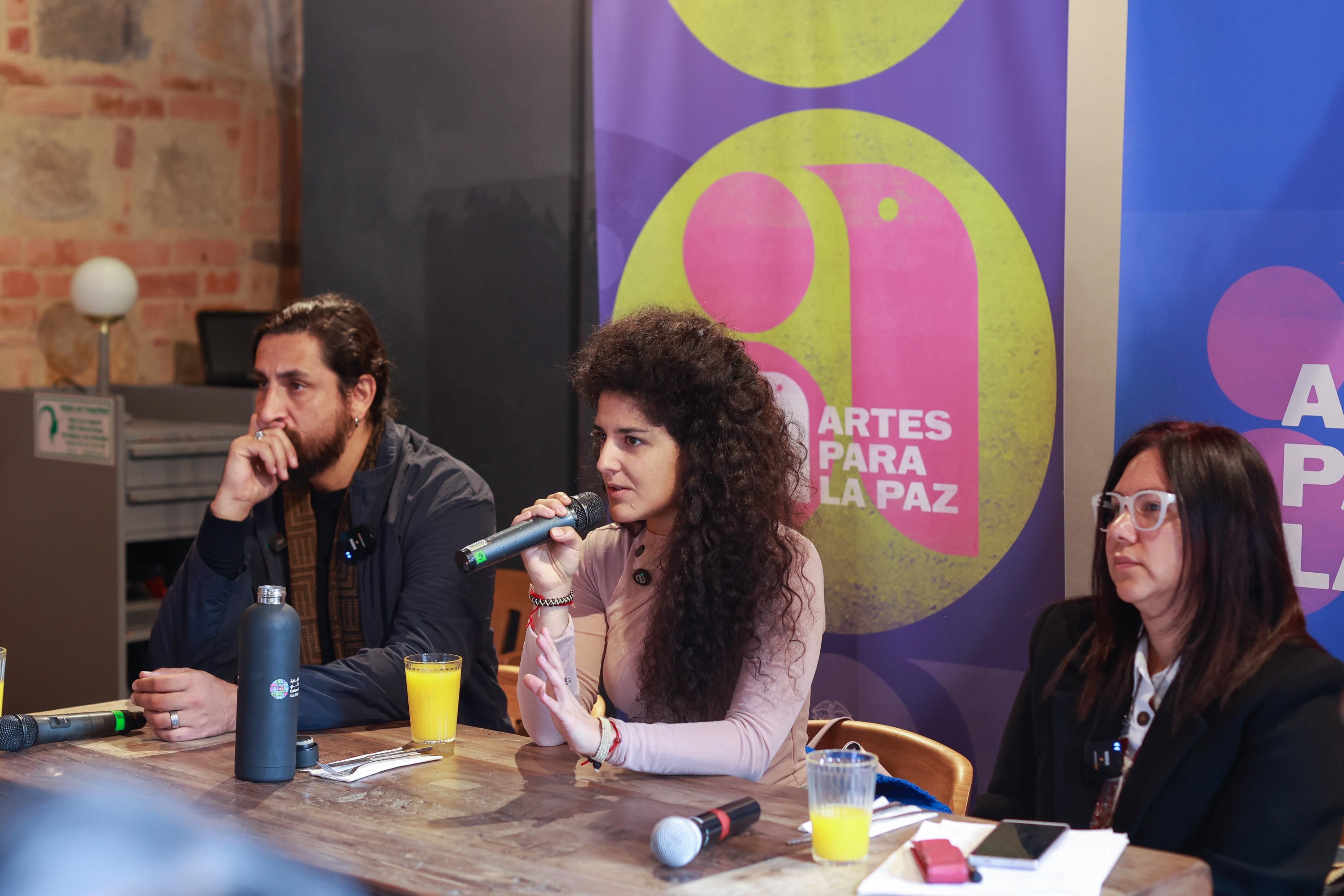 lanzamiento_artes_para_la_paz_lina_rozo9.jpeg