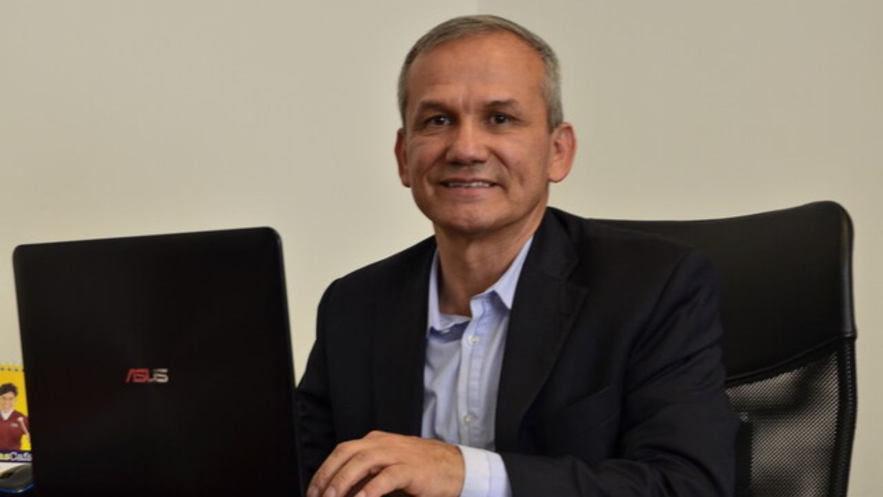 carlos_ramon_gonzalez_1.jpg