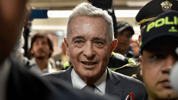alvaro_uribe_6_720.png